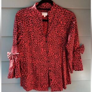Foxcroft Sz 10 Button Front Bow Detail Red & Black Cheetah Leopard Print Blouse